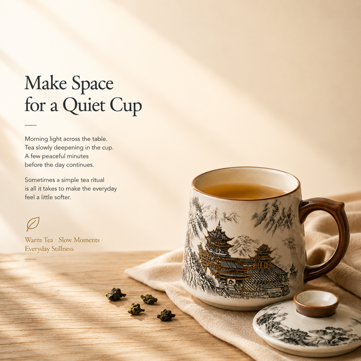 Tengwang Pavilion Ceramic Infuser Mug with Lid – 365 mL
