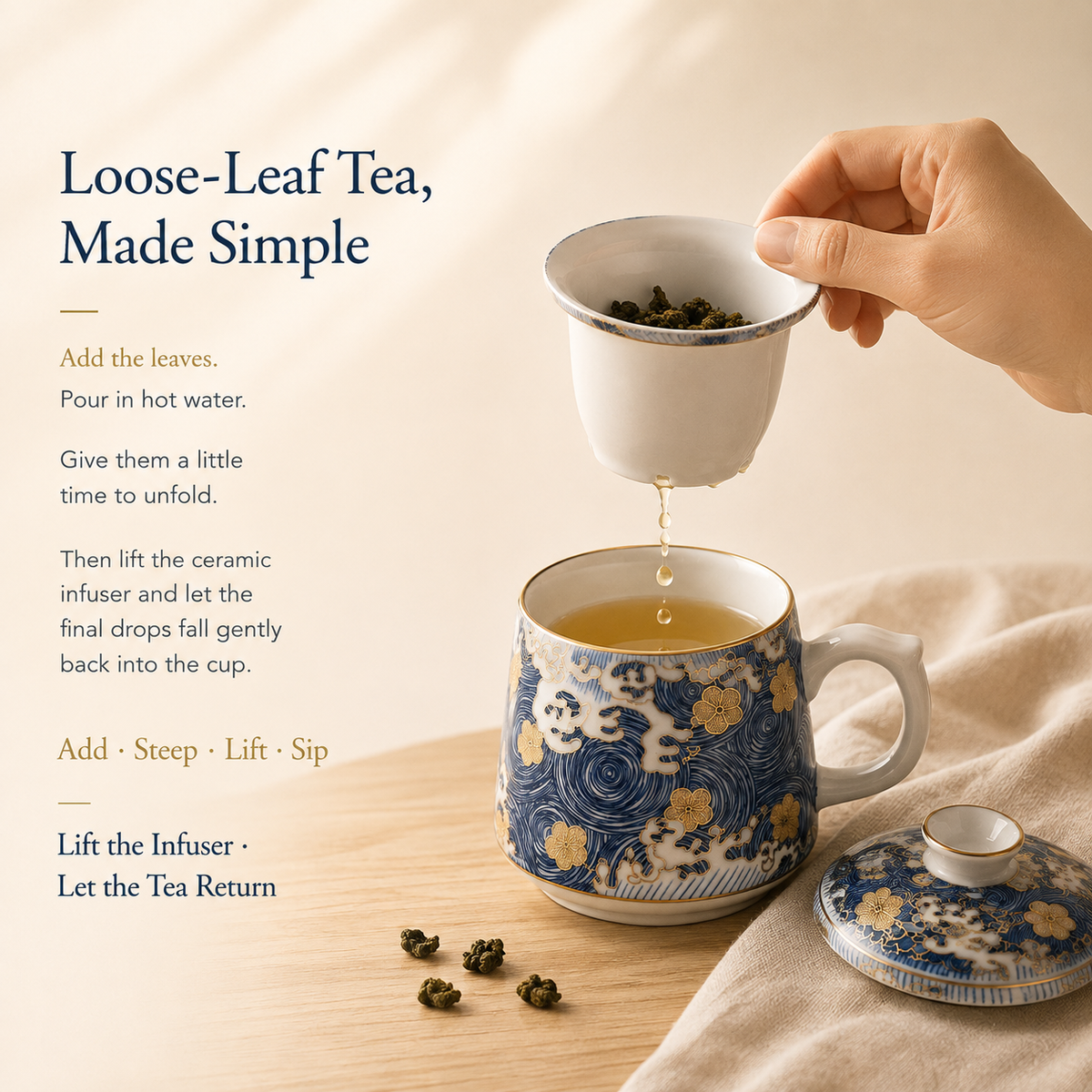 Flowing Water & Blossom Ceramic Infuser Mug – 400 mL