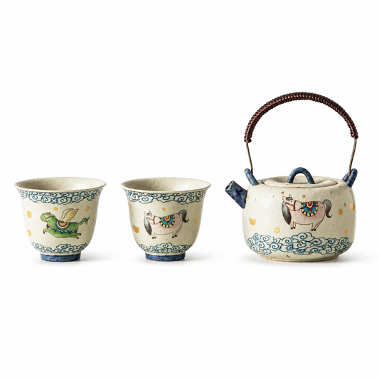 Flying Horse Ceramic Teapot Set™