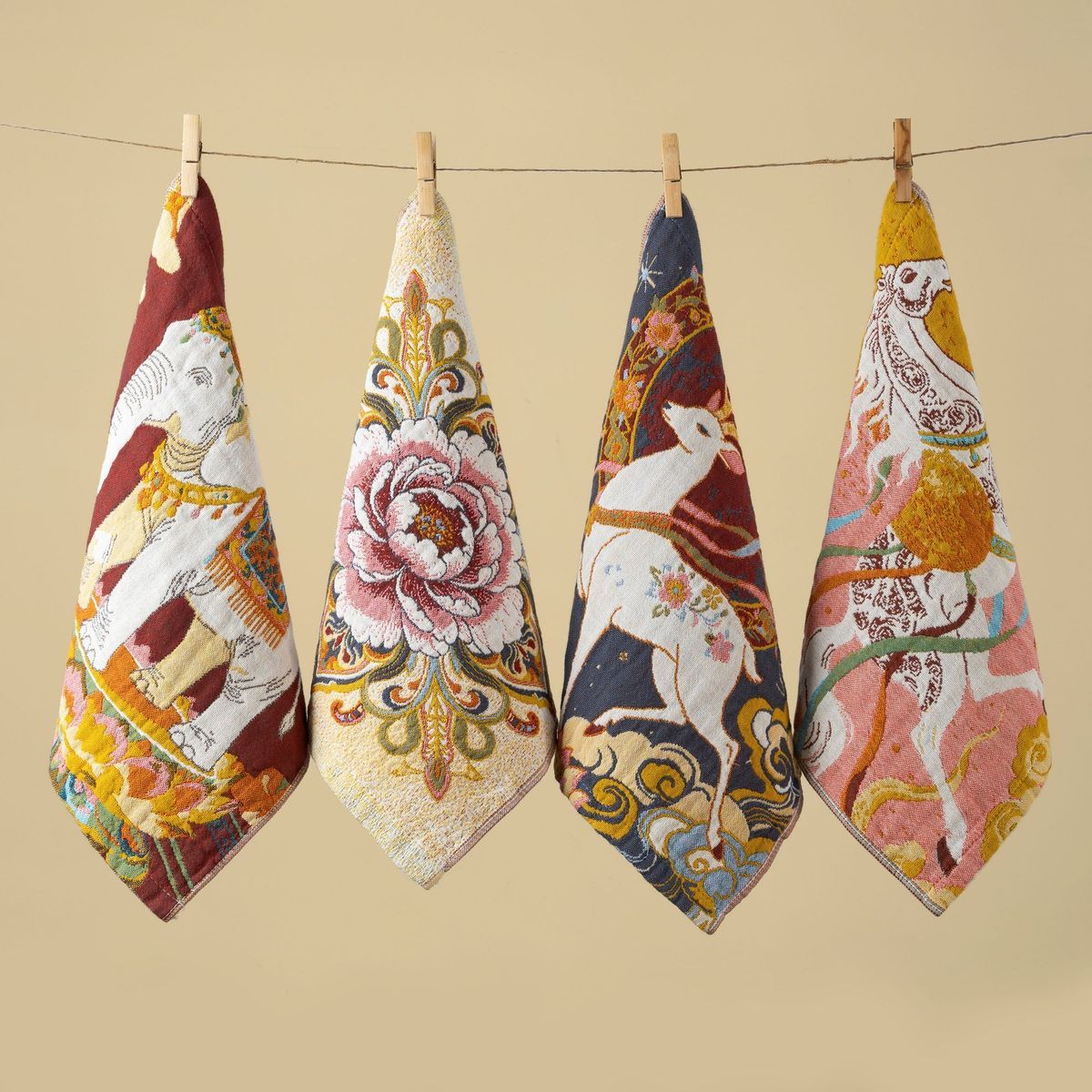 Chinese Floral Cotton Hand Towel – Oriental Style Soft Absorbent Cotton Washcloth